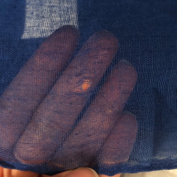 Blue infinity scarf - Picture 7 of 9